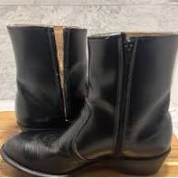 Source Unknown MENS 8.5 Black Ankle Dress boots. Fits   women’s 9.5/10 - Picture 4 of 5